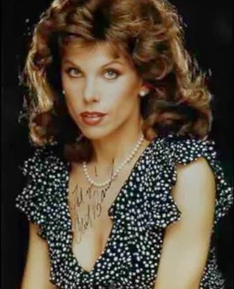 For my lovely  @yellowbeesnrose I’m fancasting a young Christine Baranski for their shared smiles and presence 