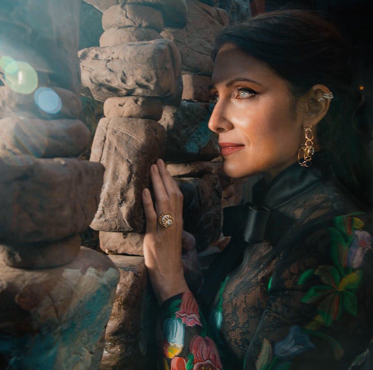 huddyscenes's tweet photo. Can we just all agree that @LisaEdelstein is the most beautiful woman on Earth. 🧚‍♀️❤️🥺 https://t.co/vdu5PFYm0D