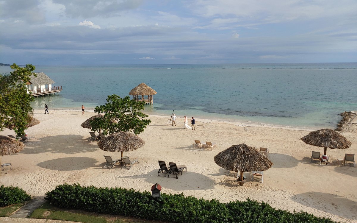 957bigfm's tweet photo. . @HannahRadioShow and her husband Jaime had the most wonderful time in #Jamaica. Check out their photos and enter to win your own trip!  https://t.co/wAMmSLWWeQ
@SandalsResorts 
@AmericanAir
@IslandRoutes 
#VisitJamaica https://t.co/EjBHgDSU99