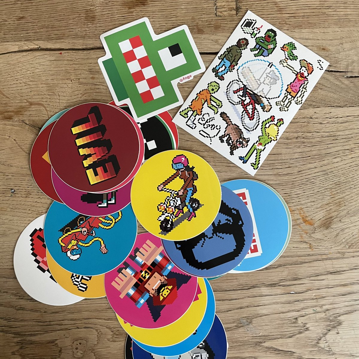 Mr. OIZO tweet media