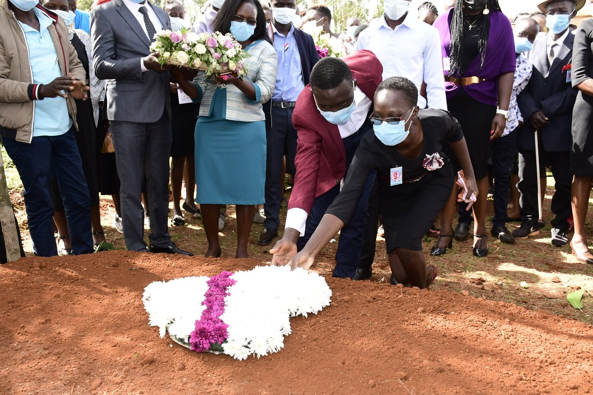Araap_Sang's tweet photo. Today, a great daughter of the soil, a sister and true friend; Ag. Chief Executive Officer (CEO) @Nandi029 County Public Service Board @NandiCPSB Ms. Truphena Jebitok Kobiro was laid to rest at her Kapng'etich residence in Lelmokwo - Ngechek Ward. https://t.co/HLBMHu0hjB