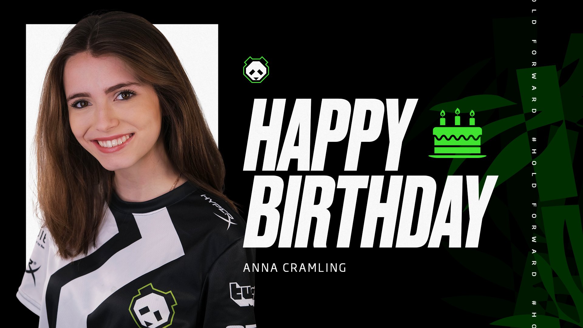 X-এ Panda: Anna Cramling is now LIVE on @adorama's Twitch