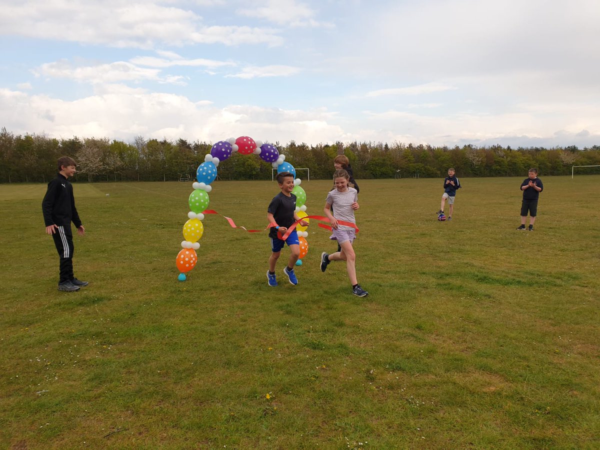 Inspired by <a href="/captaintommoore/">Captain Sir Tom Moore</a> Jess &amp; Leo set themselves a challenge to run 100 miles each by his birthday, raising money for the NHS. This evening, they finished their challenge but did 101 miles instead, raising £1000+. We are so proud of them both 👏👏 <a href="/NHS/">@NHS</a> <a href="/thelincolnite/">The Lincolnite</a>