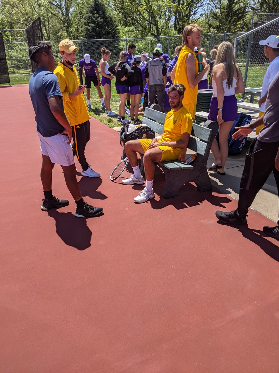 Braves Athletics (@bravesathletics) on Twitter photo .<a href="/TennisOttawa/">Ottawa Tennis</a> is moving on to the finals vs. <a href="/MacBulldogs10s/">McPherson College Tennis</a>. They will play tomorrow at 9am. <a href="/ClaudioQuinone3/">Claudio Quinones</a> clinched the win for OU with a 3 set victory. #BraveNation .<a href="/TennisOttawa/">Ottawa Tennis</a> is moving on to the finals vs. <a href="/MacBulldogs10s/">McPherson College Tennis</a>. They will play tomorrow at 9am. <a href="/ClaudioQuinone3/">Claudio Quinones</a> clinched the win for OU with a 3 set victory. #BraveNation