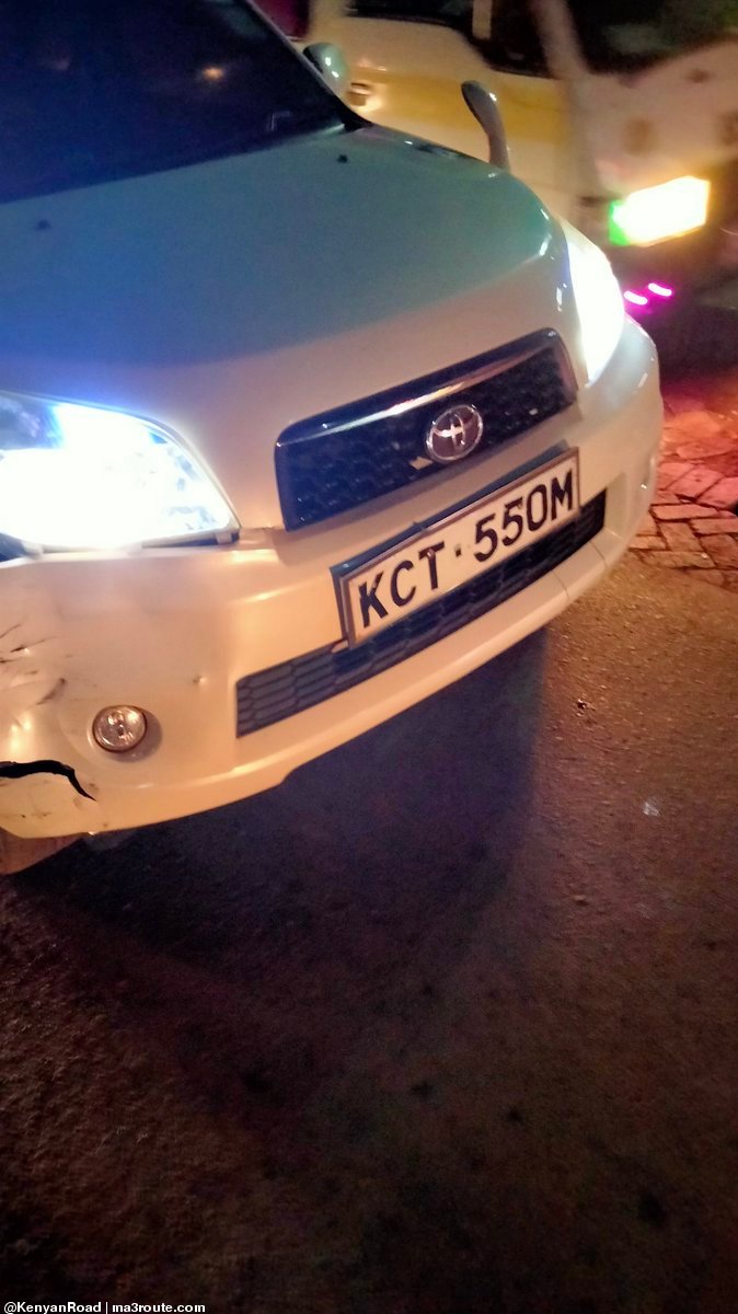 a3Route's tweet photo. 21:33 This is a killer drunk driving lady driver,she hit a car at Ruaka and drove away..help find her and safe lives   @NPSOfficial_KE   @bonifacemwangi  https://t.co/70ZsZyECIU via @KenyanRoad
