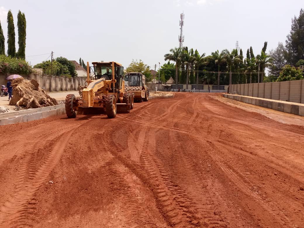 CCECCKADUNA's tweet photo. Update on Kinshasa road by @CCECCKADUNA #KadunaUrbanRenewal 

Items of work:
1. Continuation of earth works. 
2. Continuation drainages https://t.co/OBDQyuaSUc