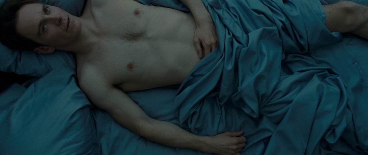 firstfinaI's tweet photo. shame (2011)
dir. steve mcqueen https://t.co/iqELDAe9Ym