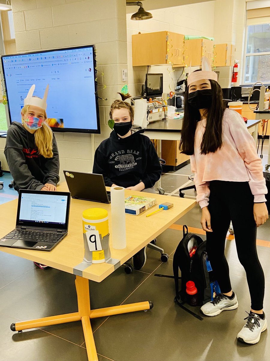 S created skits and comic strips to demonstrate and model the flow of energy and cycles of matter. They’re all in! #engage109 <a href="/DPS109/">Deerfield Dist. 109</a> #engagesms #science109 <a href="/Shepard_LC/">SMS Learning Commons</a>