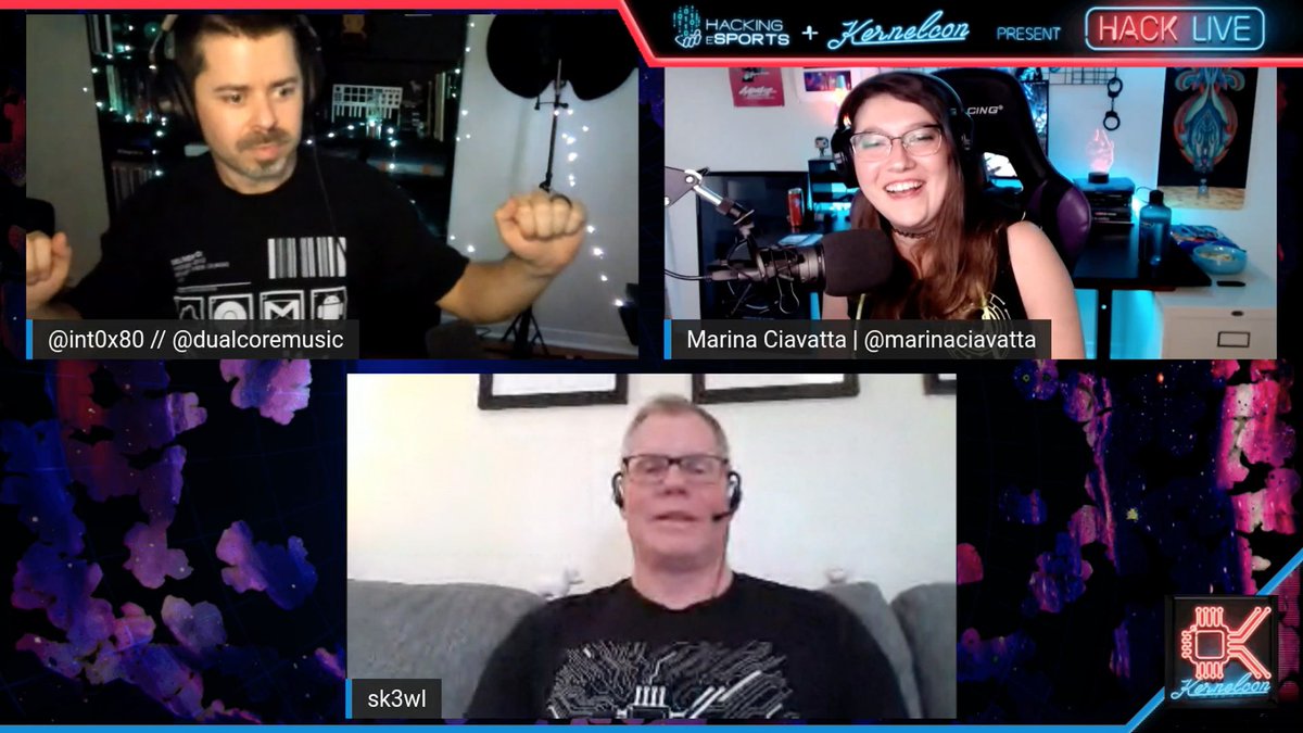 _kernelcon_'s tweet image. Time for Reverse Engineering with @sk3wl 

#HackLive
kernelcon.org