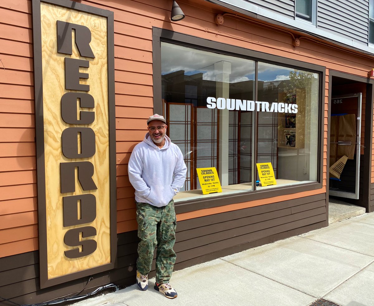 CitizenJennie's tweet image. Did you hear the good news? Record store Soundtracks is opening on Cabot Street tomorrow, May 1! #BeverlyMA