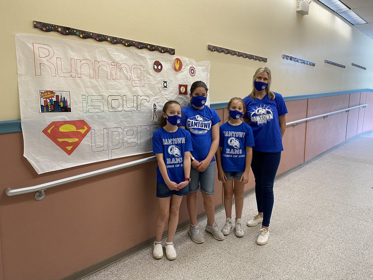 MissKlimowicz's tweet photo. Fun Friday at @HowellTwpRamtwn today was QUADRUPLE the fun! Twin day was a success with these awesome 5th graders! #GoRams https://t.co/k9veDDR2MQ