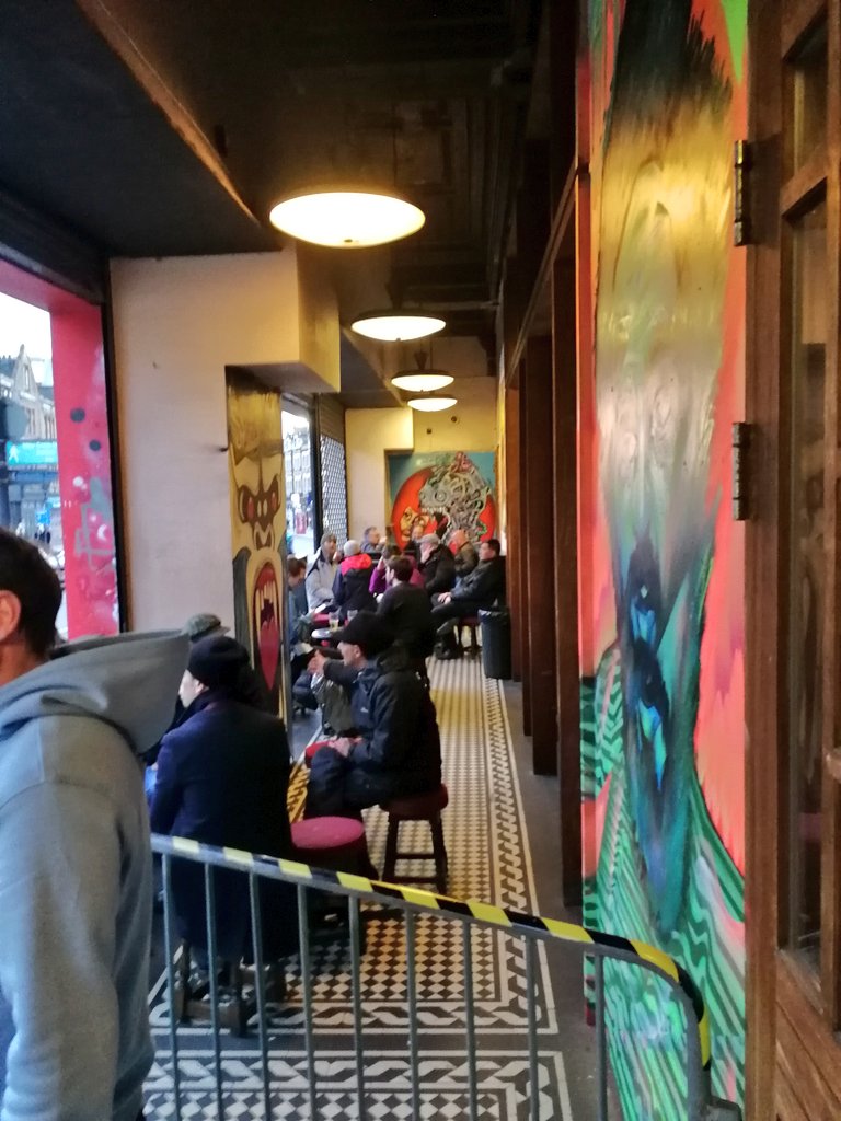 Love_SE4's tweet photo. The busiest bar for miles around @One4theroadSE14 full at 8pm amazing to see and  well deserved. Ed and the gang have been working so hard to make this one of the best venues around. No pun intended upstairs👍😁❤️ https://t.co/5Uqhcedg8T