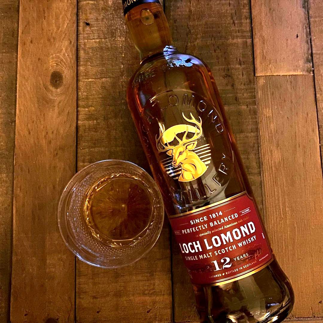 LochLomondMalts's tweet photo. The marriage of malts from our two styles of pot stills give the 12 year old single malt t a fruit driven character, with a touch of peat and smoke - the signature style of Loch Lomond distillery.
Purchase yours : https://t.co/2f0Ao08JEr
Photo: angie4m https://t.co/Ws0aG3qrUR