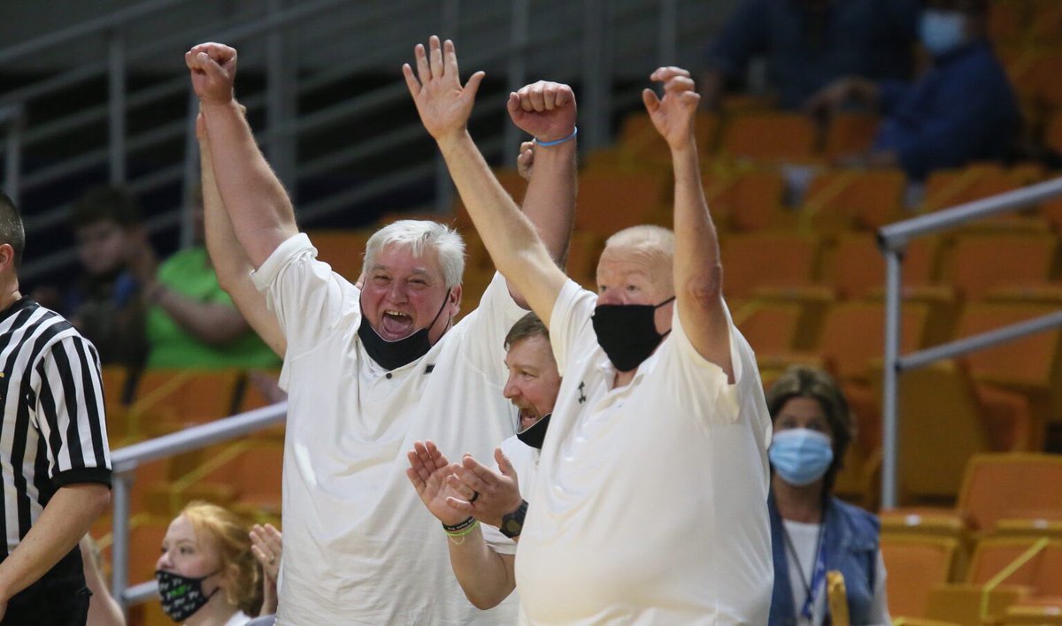 Clyde Farley tweet media