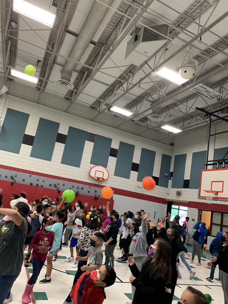 smithsecretary's tweet photo. Principal Soar Party!  @BJ__Smith #SmithLeopards https://t.co/rn2f8Ai9M0