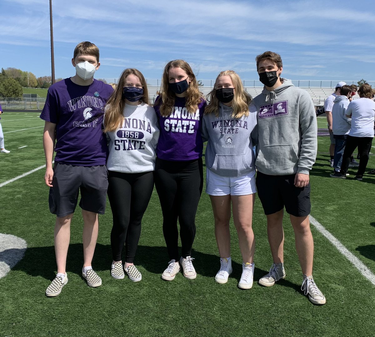 ChaskaYearbook's tweet photo. CHS decision day https://t.co/GjiIK93ZOl