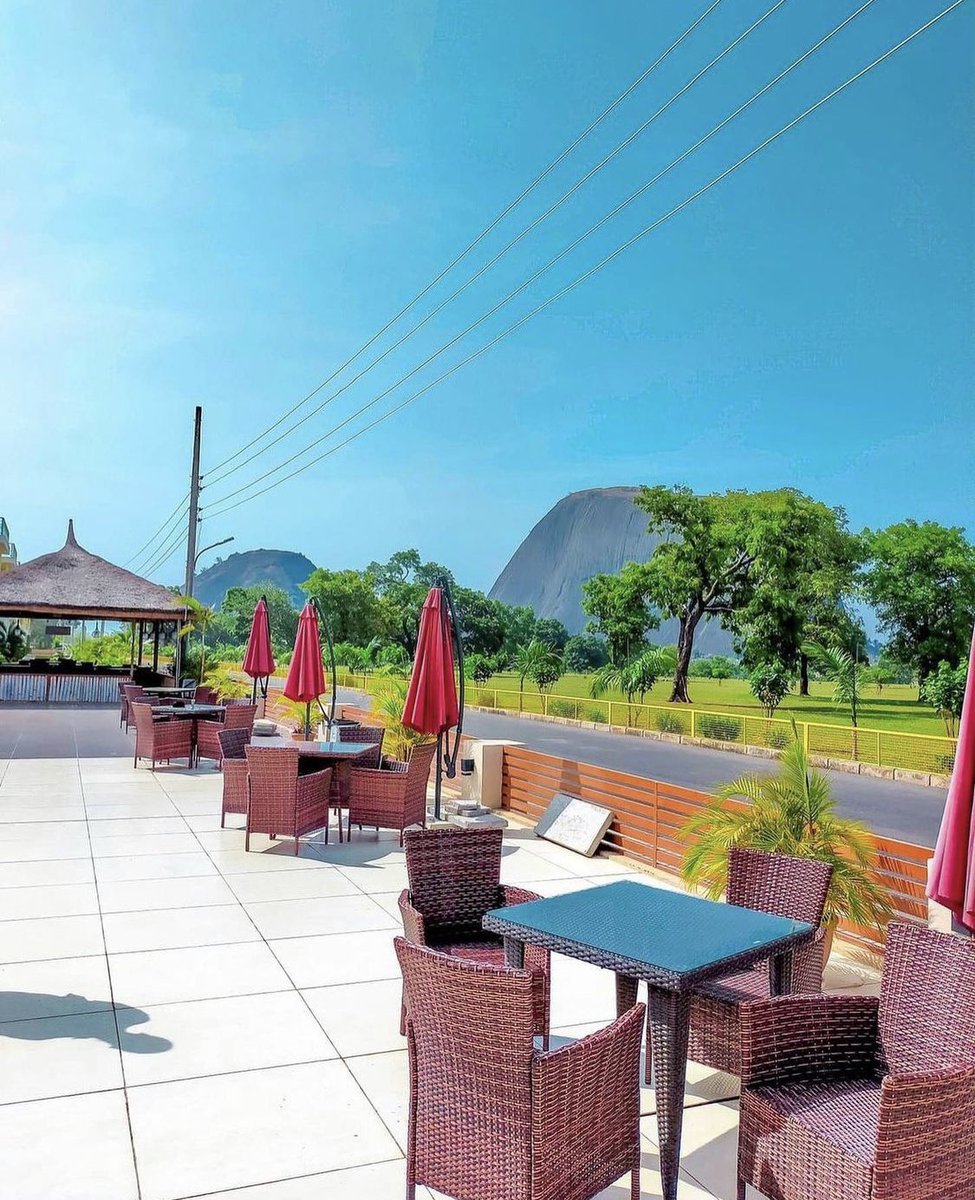 whitenigerian's tweet photo. Zuma Rock Resort ❤️🇳🇬 https://t.co/0VyoX79ycw