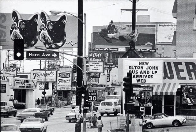 alisonmartino's tweet photo. Tower Records, 1973

Photo taken by Julian Wasser https://t.co/suEqvFxium