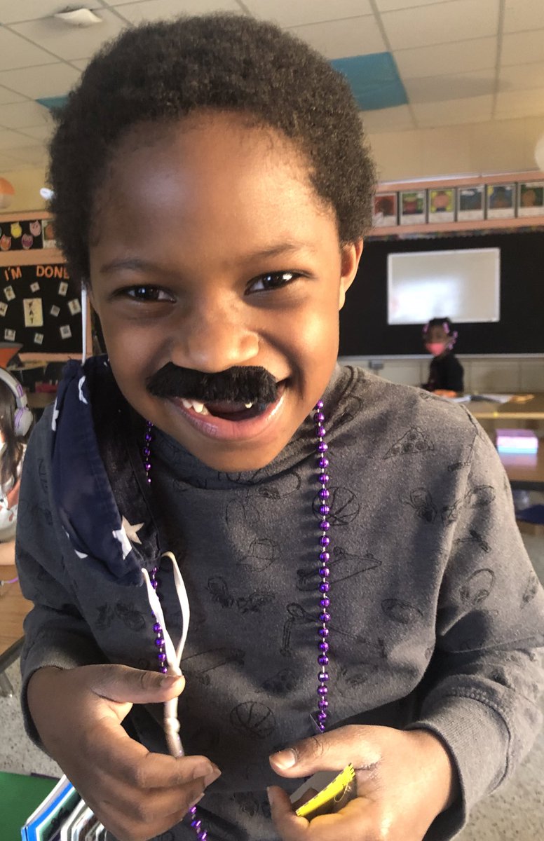 It’s always fun to see what treasures are found in the treasure trunk during PAW point shopping!! <a href="/PalmerLakeElem/">Palmer Lake Elementary</a>