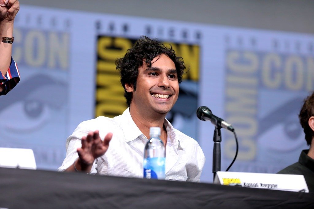 Happy 40th birthday to actor Kunal Nayyar! 