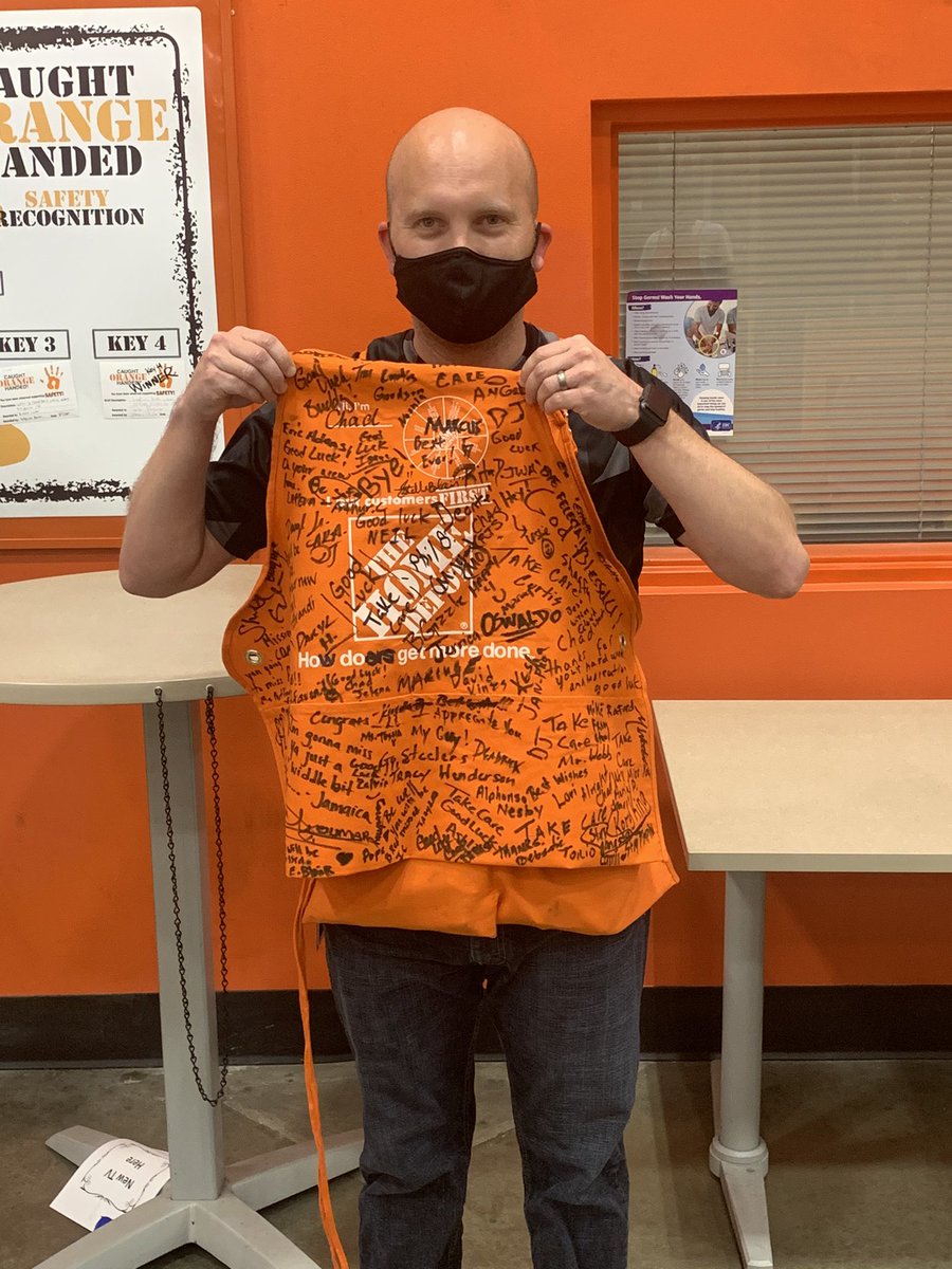 Jahid Sr (@jahidwthd) on Twitter photo Good luck Chad on your new adventure to the West Columbia RDC! Thank you for your 3 years here at 5122! You will definitely be missed!@RachelleCrocke8 <a href="/rdc5088WCOL/">RDC5088 WColumbia</a> <a href="/Crown5122/">Memphis Crown Bolt DC-5122</a> <a href="/de_thd/">RobDeJesusTHD</a> Good luck Chad on your new adventure to the West Columbia RDC! Thank you for your 3 years here at 5122! You will definitely be missed!@RachelleCrocke8 <a href="/rdc5088WCOL/">RDC5088 WColumbia</a> <a href="/Crown5122/">Memphis Crown Bolt DC-5122</a> <a href="/de_thd/">RobDeJesusTHD</a>