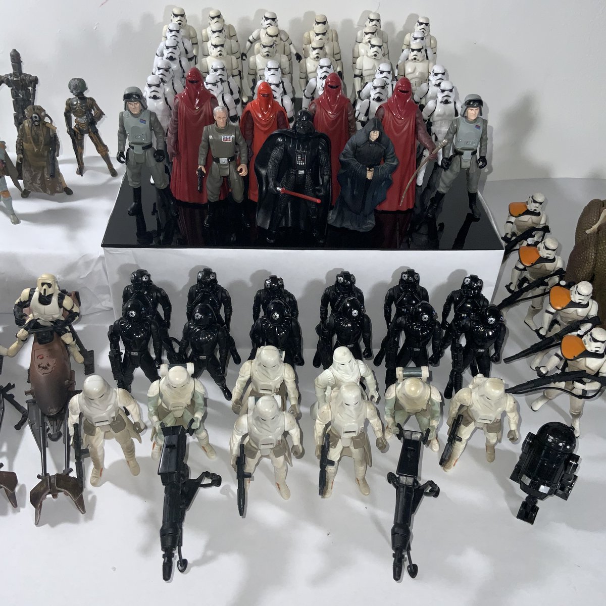 lorez0ne's tweet photo. ON SALE NOW 15% OFF!
IMPERIAL ARMY - STAR WARS ULTIMATE COLLECTION
https://t.co/3OrDAiB7e6
#starwars #disney #darthvader #starwarsfan #jedi #themandalorian #babyyoda #clonewars #sith #kyloren #mandalorian #starwarsmemes #lukeskywalker #anakinskywalker #lego #cosplay #stormtrooper https://t.co/X8j40blIaz