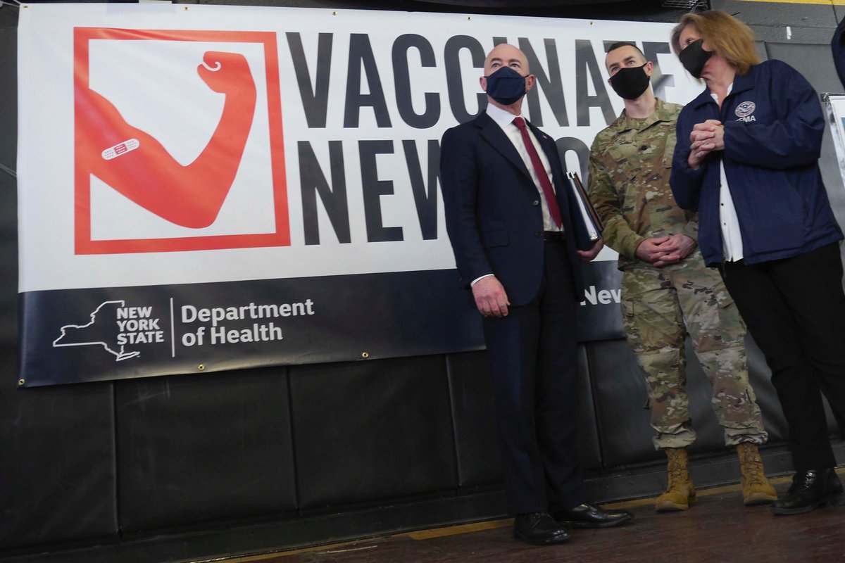DHSgov's tweet photo. This week, @SecMayorkas saw @FEMA’s partnerships and #GetVaccinated efforts firsthand at @NewsatMedgar community vaccination center. More than 170,000 vaccines have already been administered at the Medgar Evers College CVC. #100DaysofDHS https://t.co/VUTef0ag43