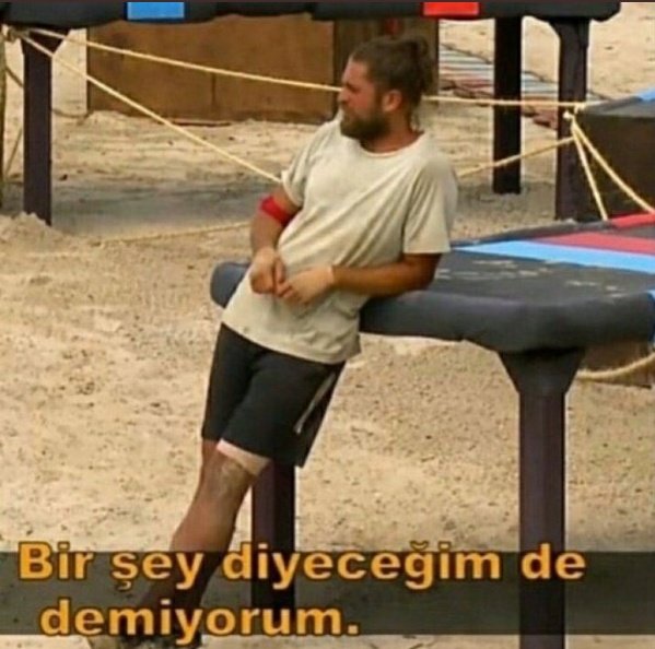 taekookaera's tweet photo. Demet Akalın'a ne olmuş diye bı girdim mk yine saçmalamış birşeyler. https://t.co/q7zLaEkoHG