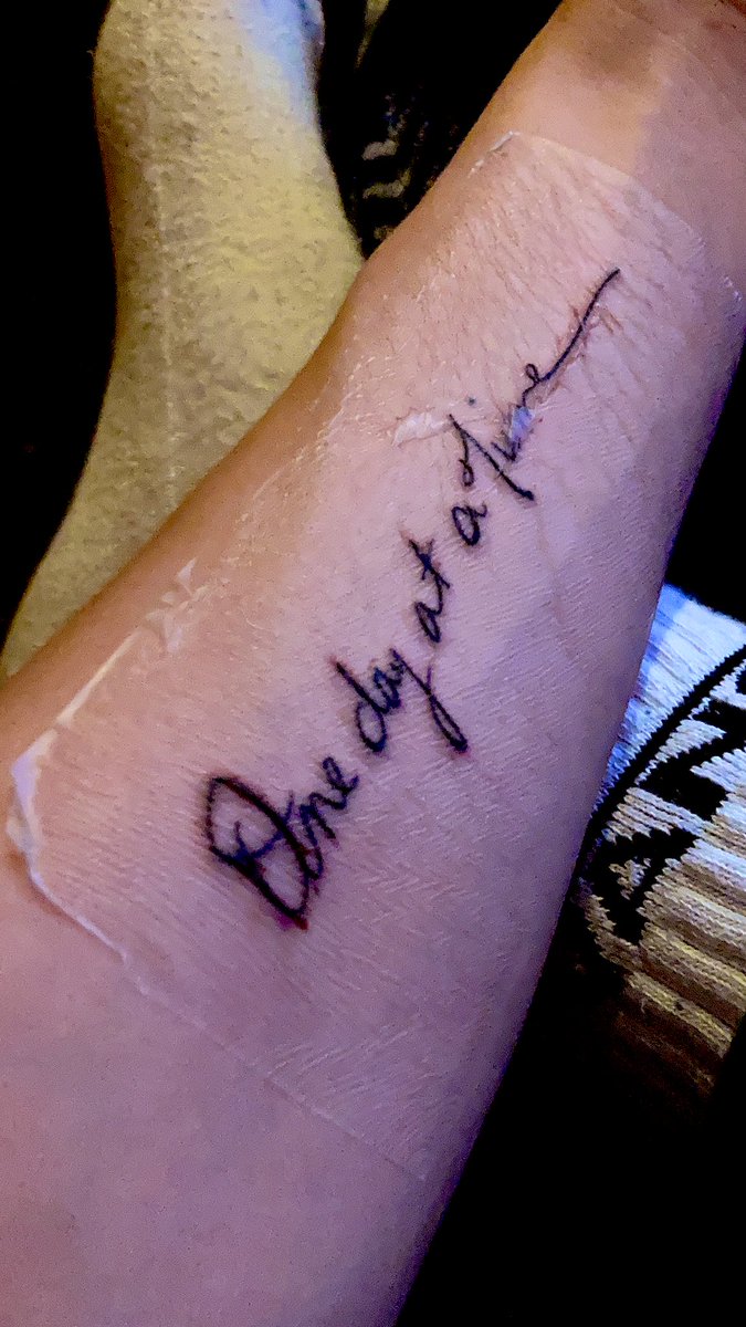 itsbrycea's tweet photo. my mommas writing https://t.co/b8IzDllNBK