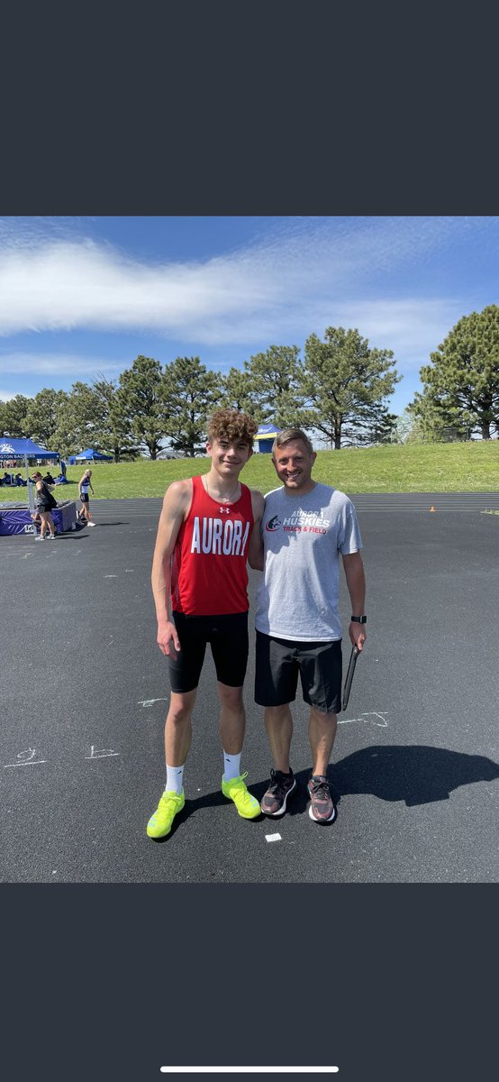 Z_High's tweet image. It finally clicked! Fun to coach this kid! School record at 6’7”!! Congratulations Robbie!