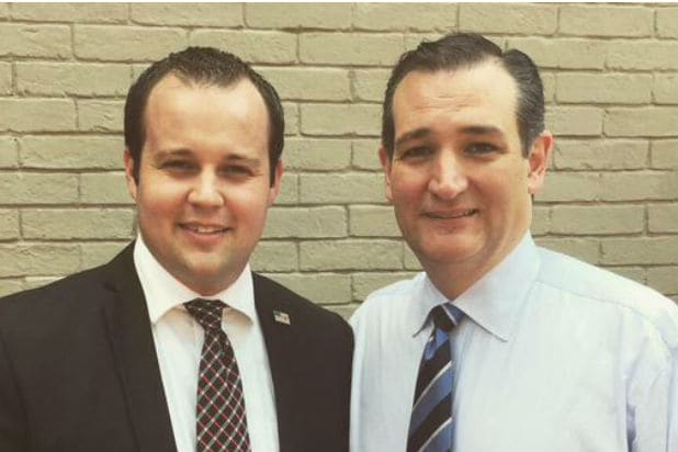 ABlackPolitical's tweet image. Hey @tedcruz nice photo of you hanging out with child molesting sex criminal Josh Duggar. You and @mattgaetz clearly play by a different set of rules, and your Republican values account for nothing that will help people in a time of need. You are the face of the GOP.