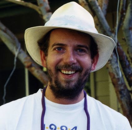 Congratulations to <a href="/KUMathDept/">KU Math Dept</a> professor Erik Van Vleck, who received the 2021 Robert P. McIntosh Award as the best nominated paper in vegetation ecology in the previous two years by the vegetation section of the <a href="/ESA_org/">Ecological Society</a>. 🏅 

➡️ news.ku.edu/math-professor…