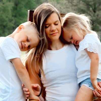 alymaewatson's tweet photo. #NewProfilePic https://t.co/Nl0OUh0tvj