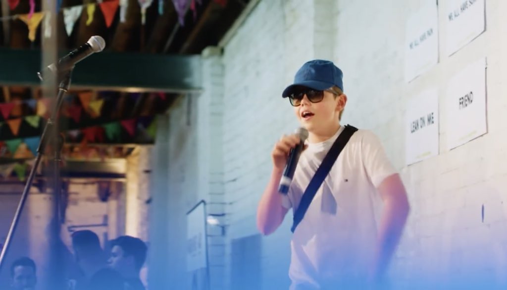 thekidlaroii's tweet photo. laroi’s gettin’ older but no matter
what, the shades always stay on https://t.co/tPays596EH
