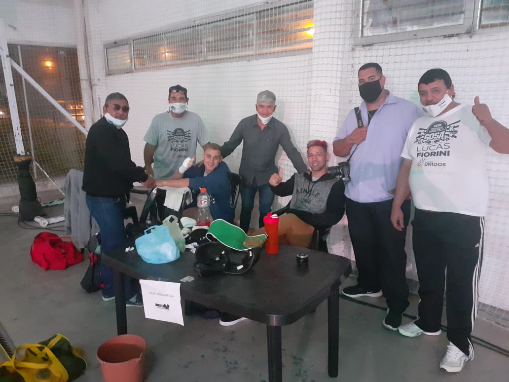 #Boxeo Desde las 20.30 por <a href="/TyCSportsPlay/">TyC Sports Play</a> se viene la velada que tendrá como protagonistas a <a href="/Lucasbastida1/">Lucas Bastida</a> y <a href="/BertolaMariano/">Mariano Bertola</a> 

Los vas a seguir por MarcaDeportiva.com