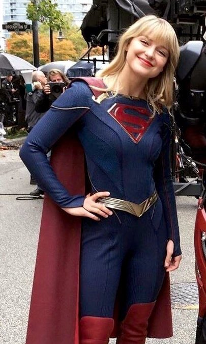 benoistfiles's tweet photo. skirt vs pants https://t.co/prF5pBKQ5O