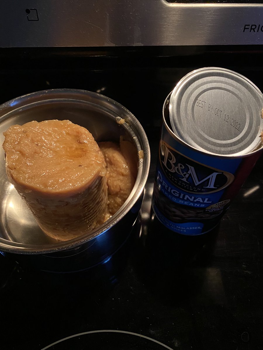 Christine Carney tweet media