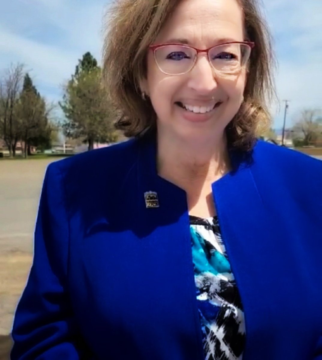 NaomiDuerr's tweet photo. Due to a generous $9M pledge from the Pennington Foundation, creativity by @CityofReno Manager Doug Thornley @DRT775 &amp; CFO Debbie Lauchner &amp; support by the City Council, the new geothermally-heated #MoanaPool is a go! Hear all about it. https://t.co/MUolTsMu5F https://t.co/pScABdUUJh