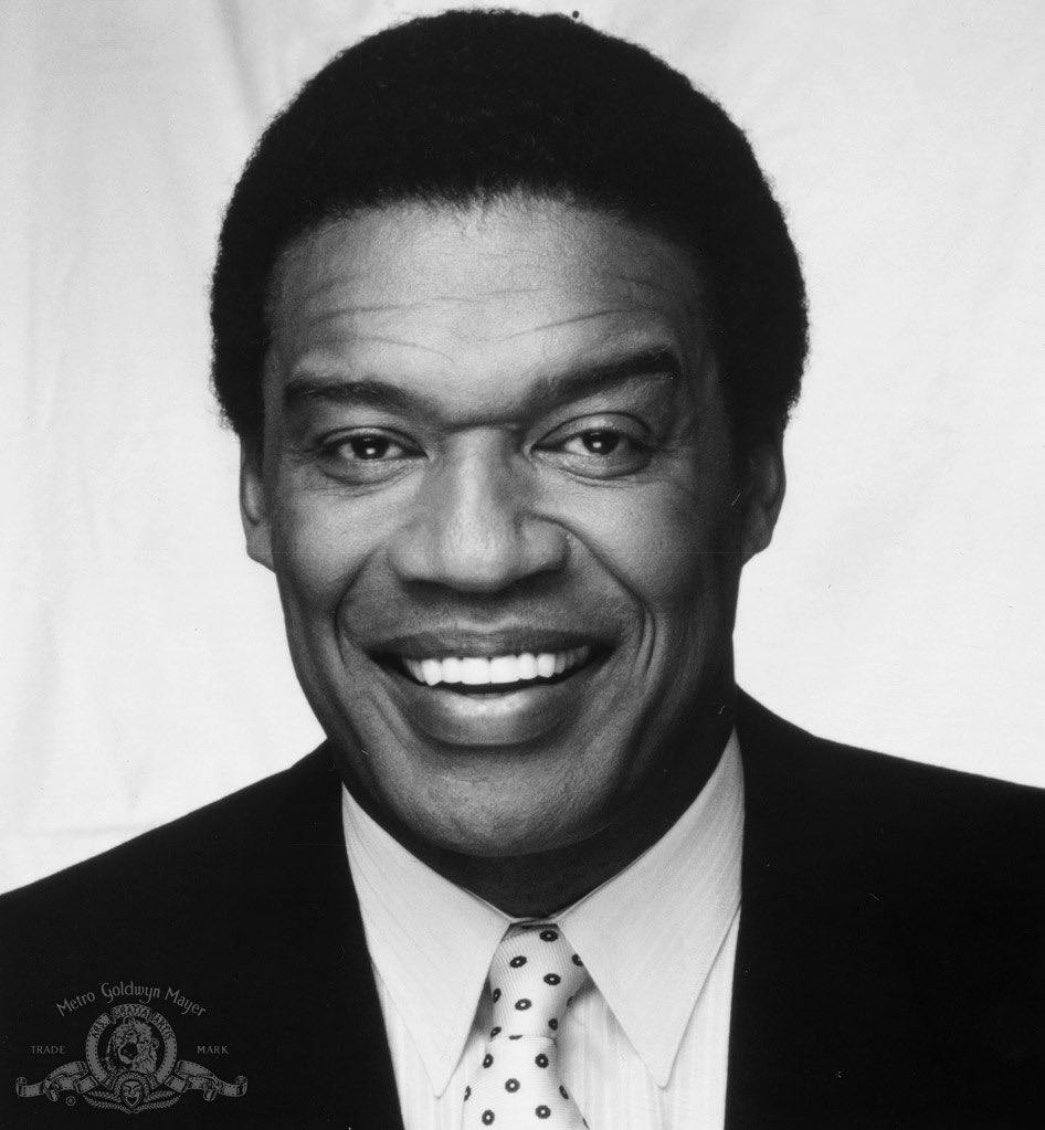 Here’s a switch out courtesy of  @AnarchyHabitat Replace Denzel as War Machine with Bernie Casey This one actually makes more sense in hindsight.He’d be the prefect foil to Burt Reynold’s Tony Stark 