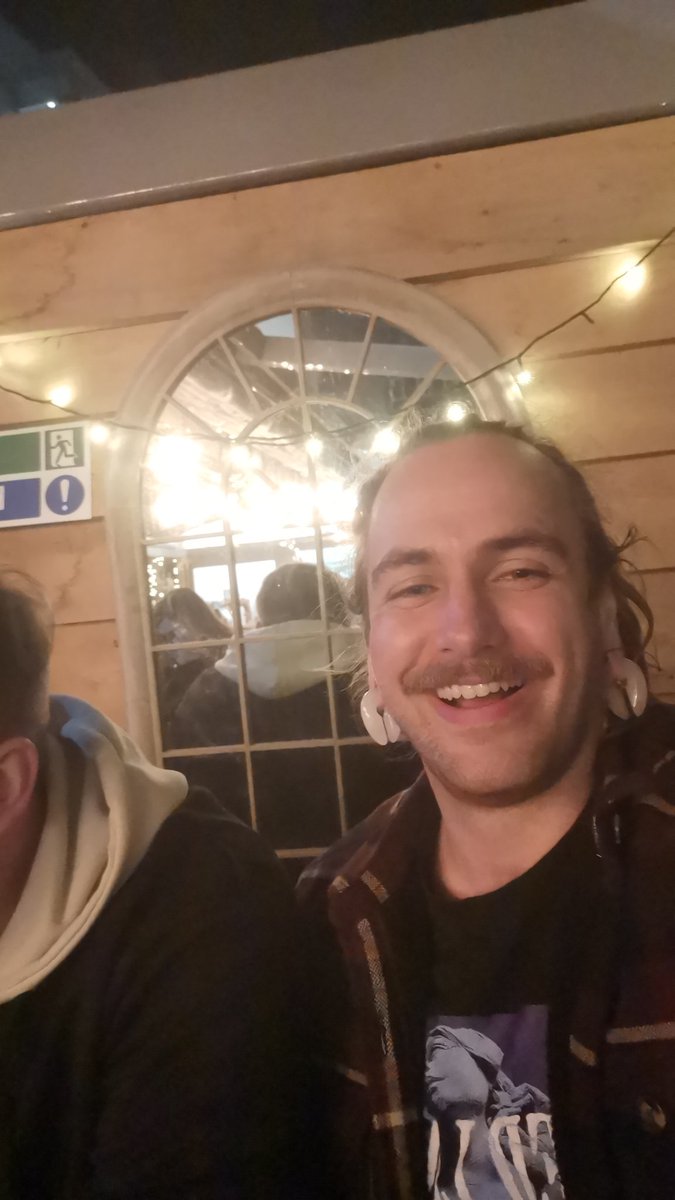 iamJunklord's tweet photo. @BotchyCougar thanks for the photo op, still buzzing https://t.co/af7A2WGOxC