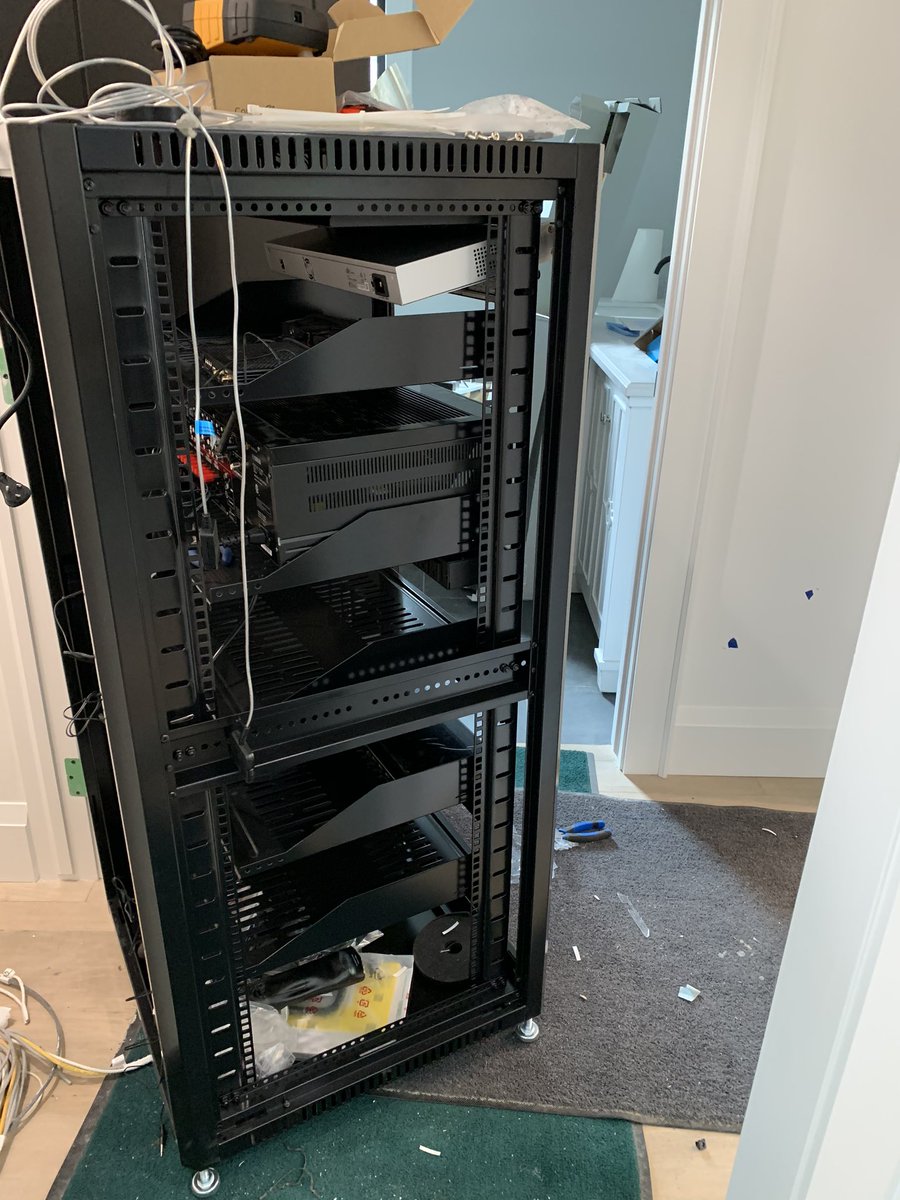 BaxAudioVideo's tweet photo. That’s a wrap for our #installers this week💪🏼 #installing #cameras in the #ontag sector✅ #servicecalls ✅upgraded #alarmsystem in a church✅ installed #video doorbells @ a #commercial #newbuild ✅continued a #automation install✅New guys attending height training✅ Great work👍🏼 https://t.co/yqh1oNAmJF