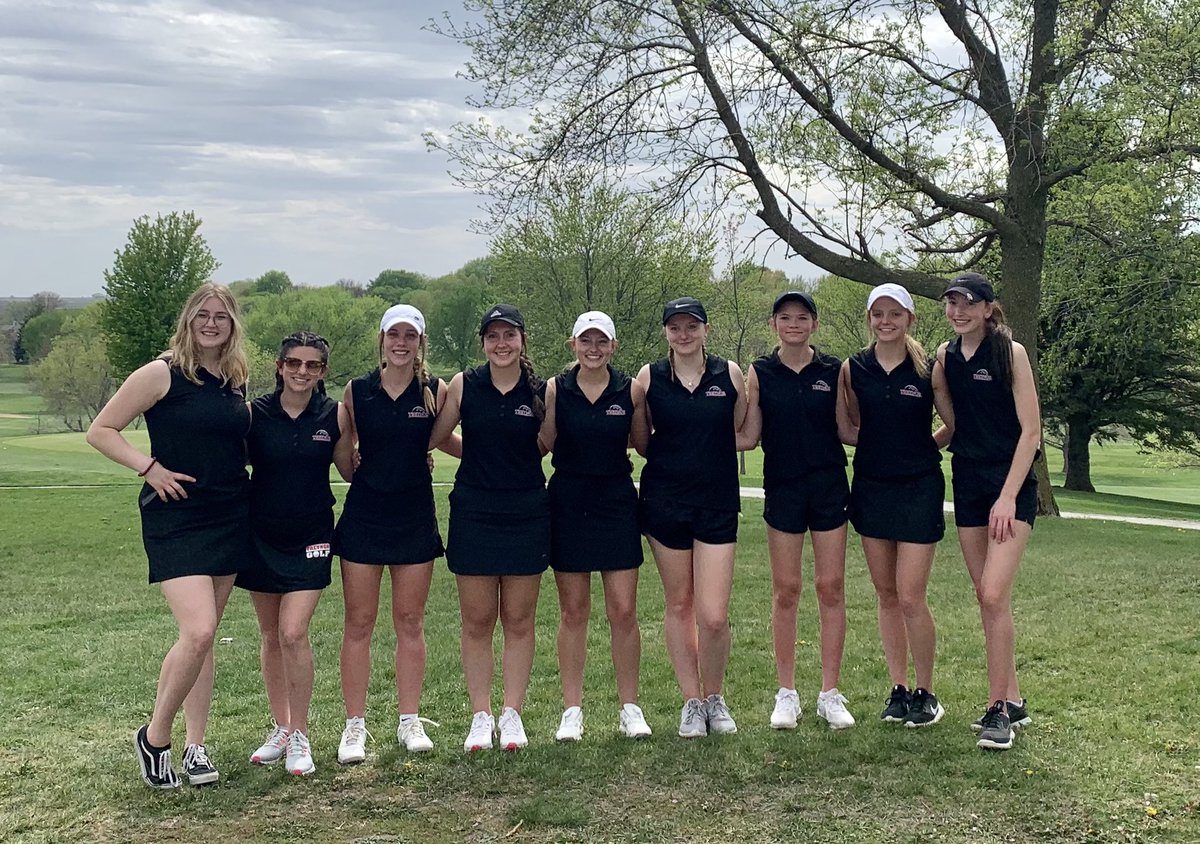 TreynorGirlGolf's tweet image. Treynor Girls WIN 207 to AHSTW’s 283. Full squad today in 🌞! #RollCards
Brooklynn 🥇 (41) Career Best. 
Maddie (47) 3rd, tiebreak goes to AHSTW’s Ally Meyers 🥈
Keely (55)
Andi (64)
Grace Abbott (72)
Grace Alff (81)
Lea (76) Personal best. 
Sara (86)
Allison (96)
Mia (108)