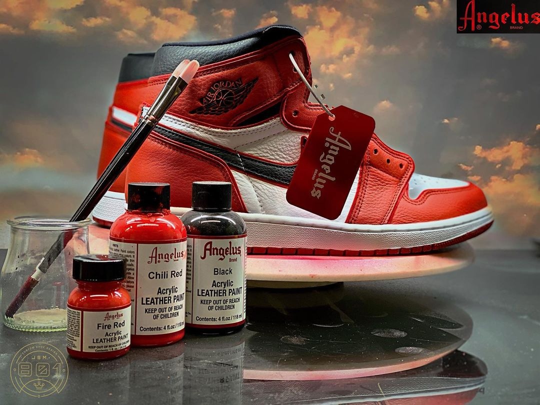 Angelus Brand on X: Hard work betrays none 💪🏼 🎨 @jsm_801_customs One of  the most important aspects of Angelus paint is the flexibility. Practically  anything can become a restoration or custom project.