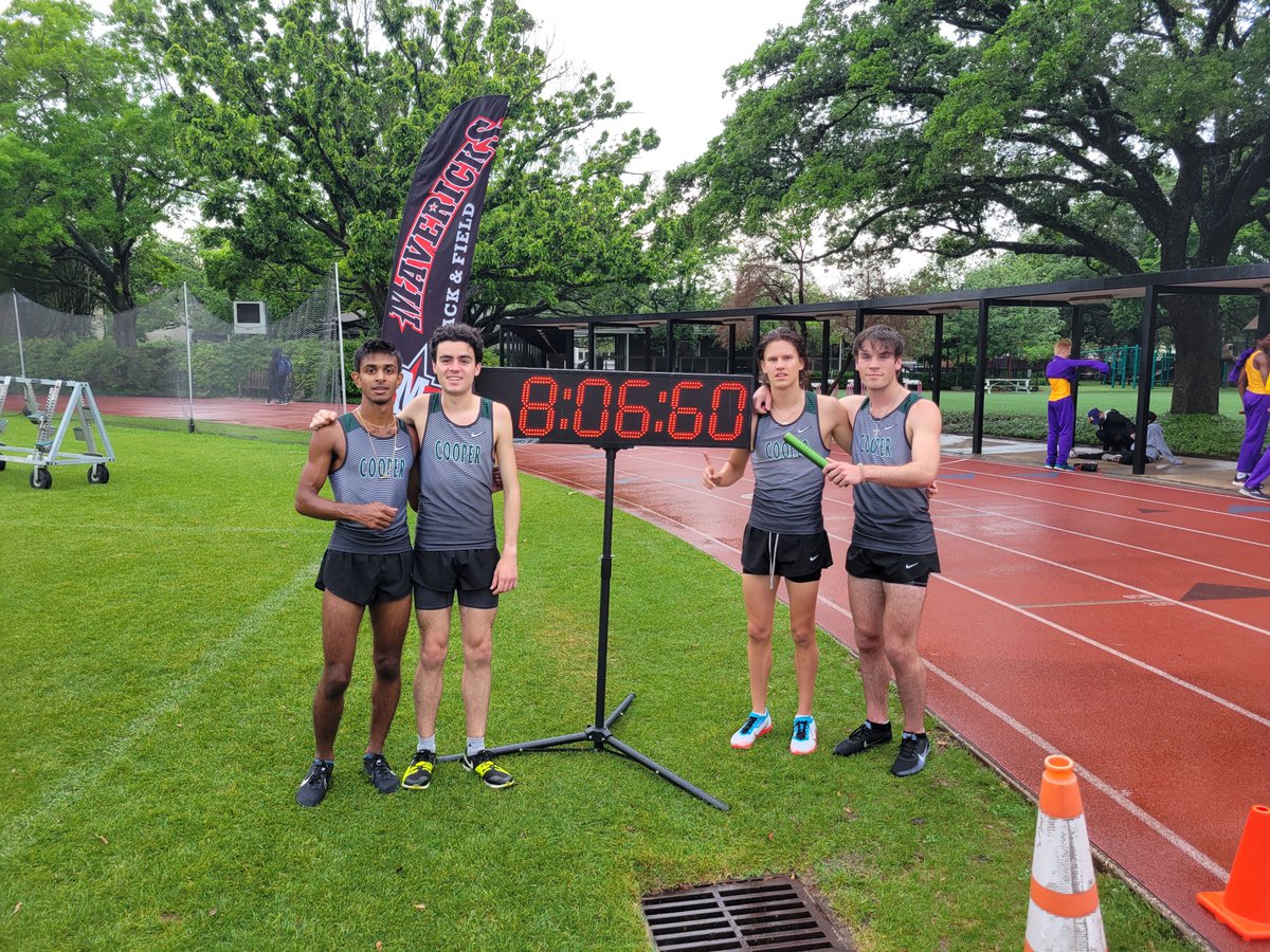 New School Record 4X800m Relay!!!