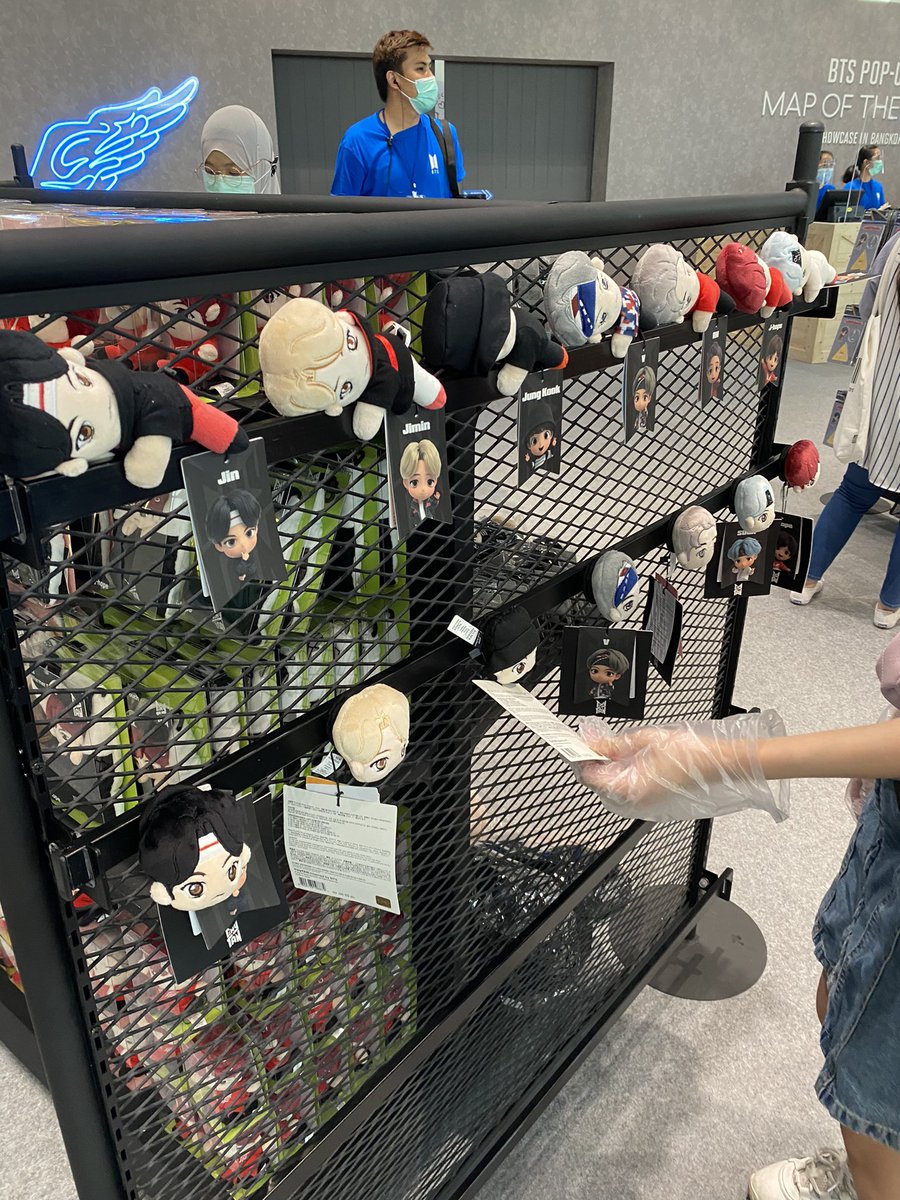 Pop up   #MAP_OF_THE_SOUL_SHOWCASE_IN_BANGKOK