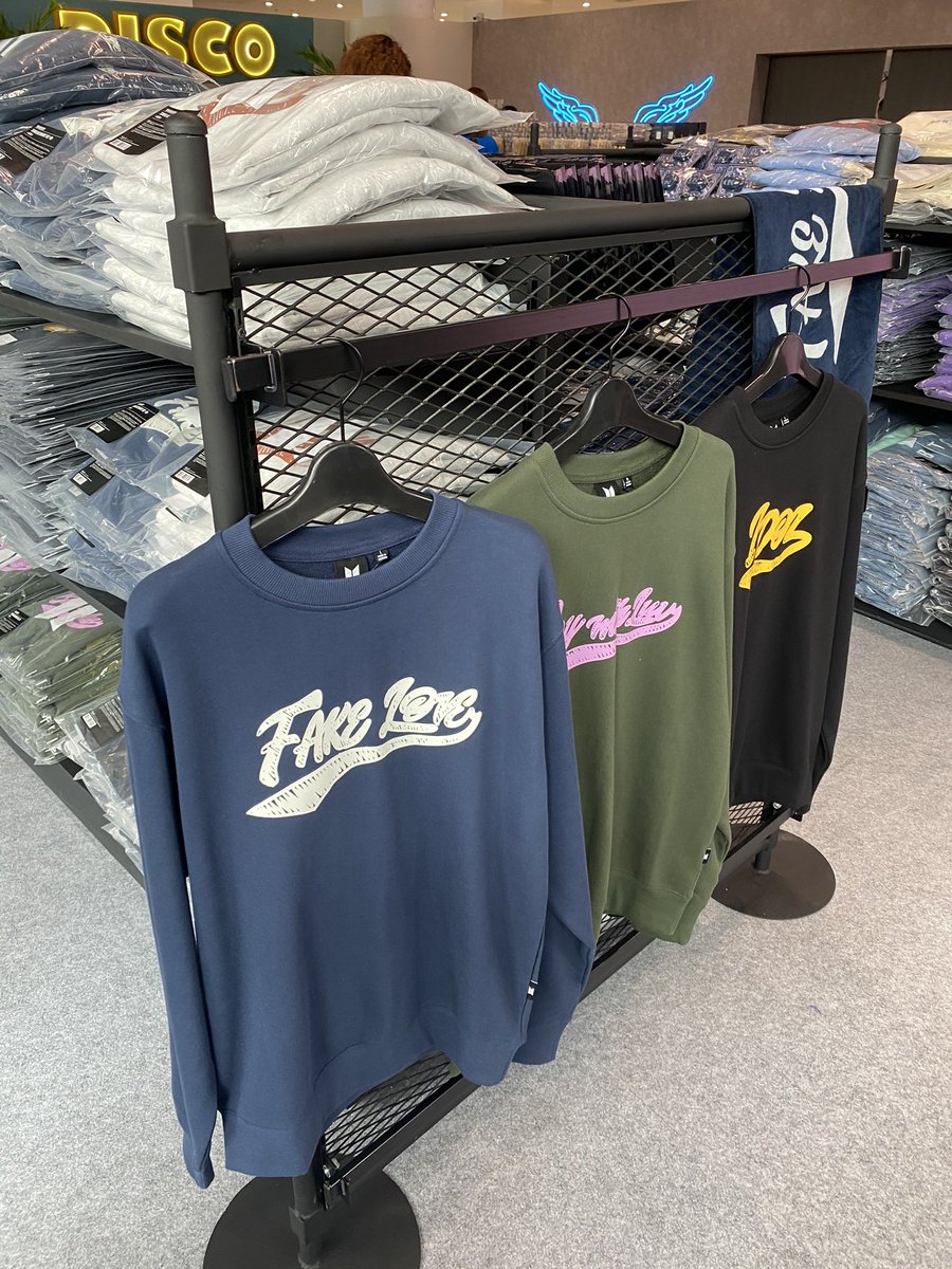 Pop up   #MAP_OF_THE_SOUL_SHOWCASE_IN_BANGKOK