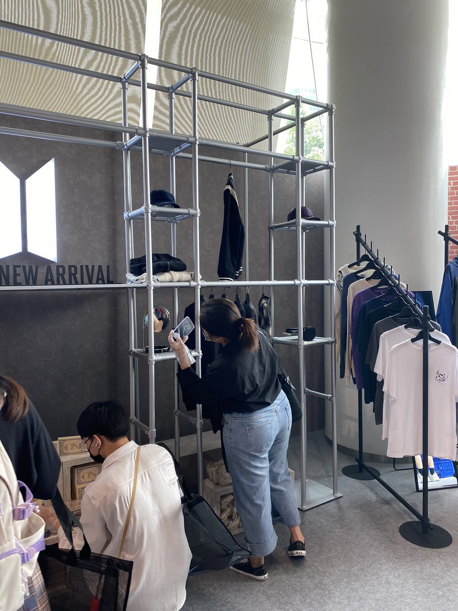 Pop up   #MAP_OF_THE_SOUL_SHOWCASE_IN_BANGKOK