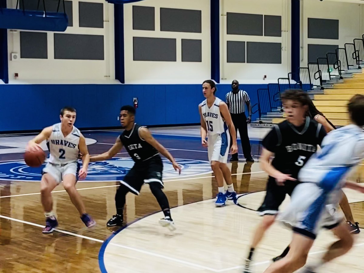 ⁦<a href="/AltaLomaHigh/">Principal</a>⁩ Varsity locked in a competitive match with the Bearcats this evening.  Braves take an early lead 3:1 with 3 minutes left in the first quarter!  Let’s go Braves! ⁦<a href="/braveskiles/">Elizabeth Skiles</a>⁩ ⁦@MrParker_ALHS⁩ ⁦<a href="/DrBrownbridge/">Dr. Jon Brownbridge</a>⁩