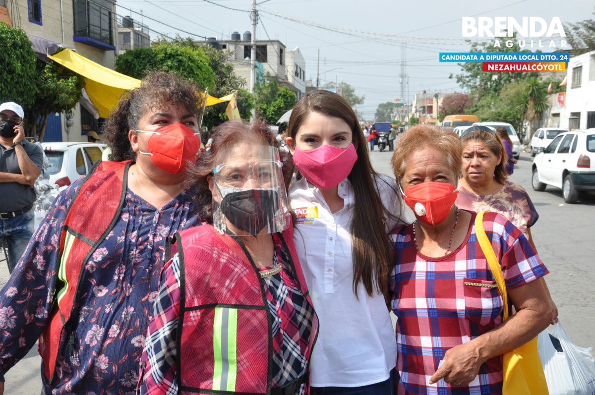 BrendaAguilarZ's tweet photo. Gracias los vecinos de la zona centro del Dtto. 24 que me acompañaron en el arranque de campaña. Ustedes son el corazón, la voz y la visión de muchos Nezahualcoyenses que quieren una vida más digna, segura y próspera, yo trabajaré desde el Congreso para lograrlo.

#UnaNuevaVisión https://t.co/tIxWtGtX3X