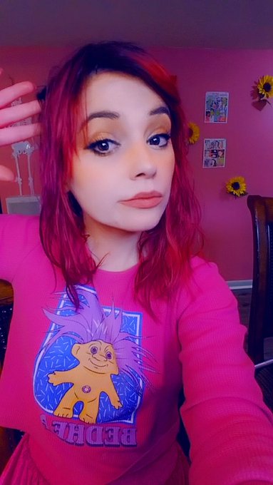 🦄🐙💐 https://t.co/qt6juNq0o7